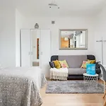 Rent like home - Aleja Wyzwolenia 10